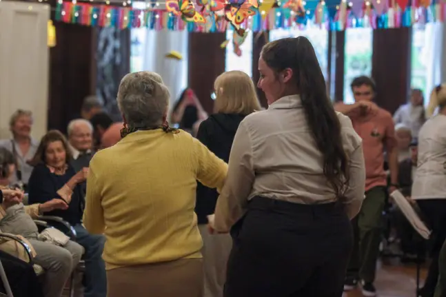 actividades grupales para adultos mayores