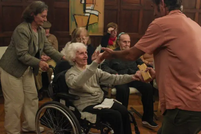 actividades grupales para adultos mayores