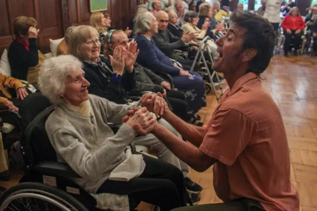 actividades grupales para adultos mayores